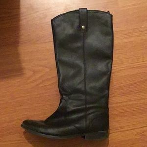 Black riding boots